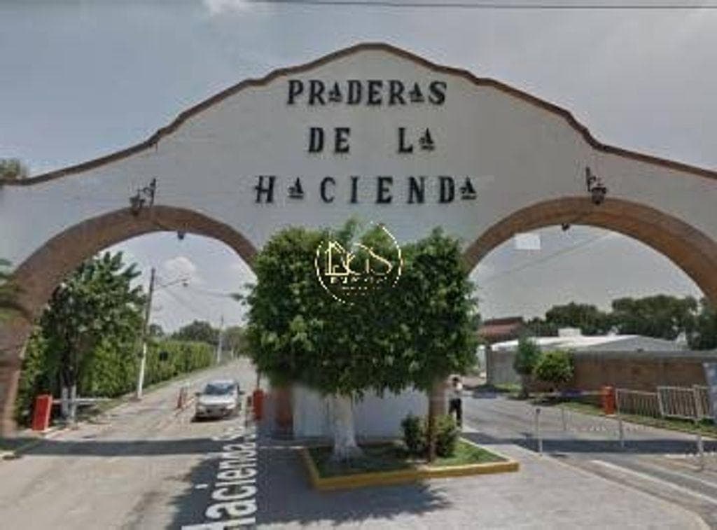 LAND FOR SALE IN PRADERAS DE LA HACIENDA CELAYA