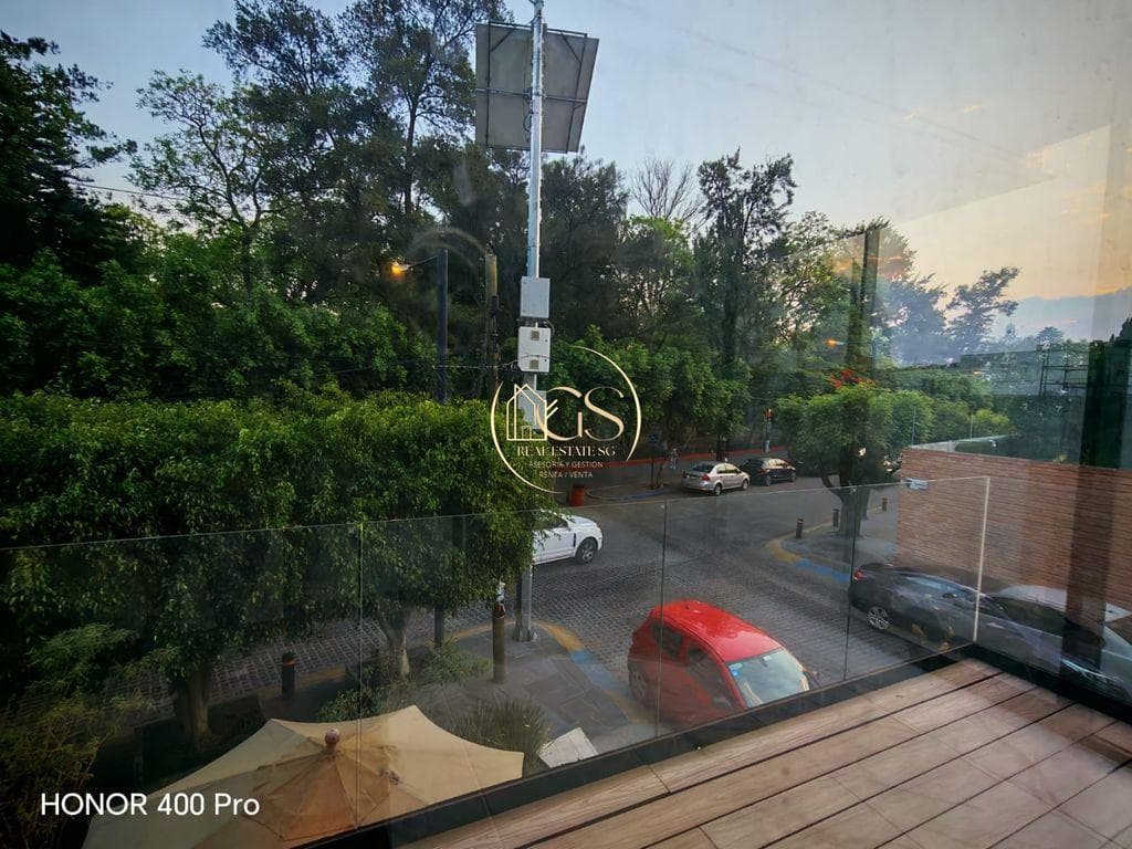 SPACIOUS OFFICE FOR RENT IN TORRE ALAMEDA CENTRAL, CELAYA