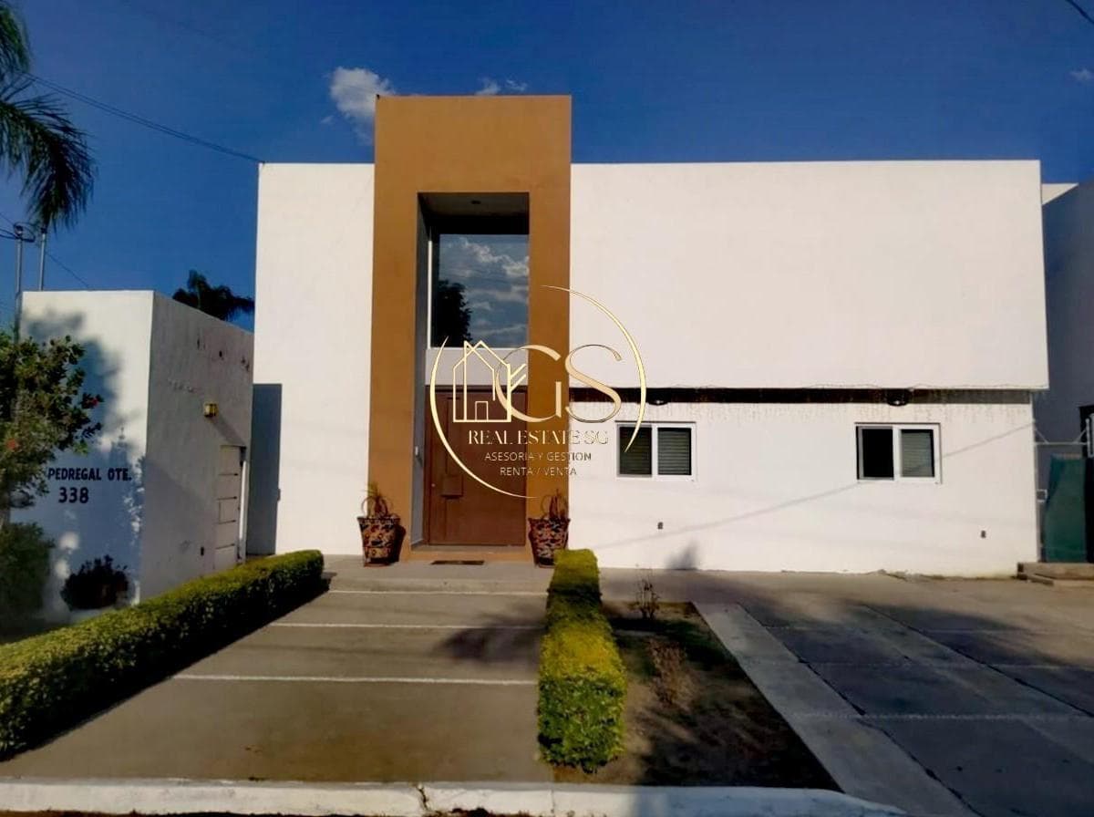 HOUSE FOR SALE IN QUINTA SANTA MARIA, CELAYA