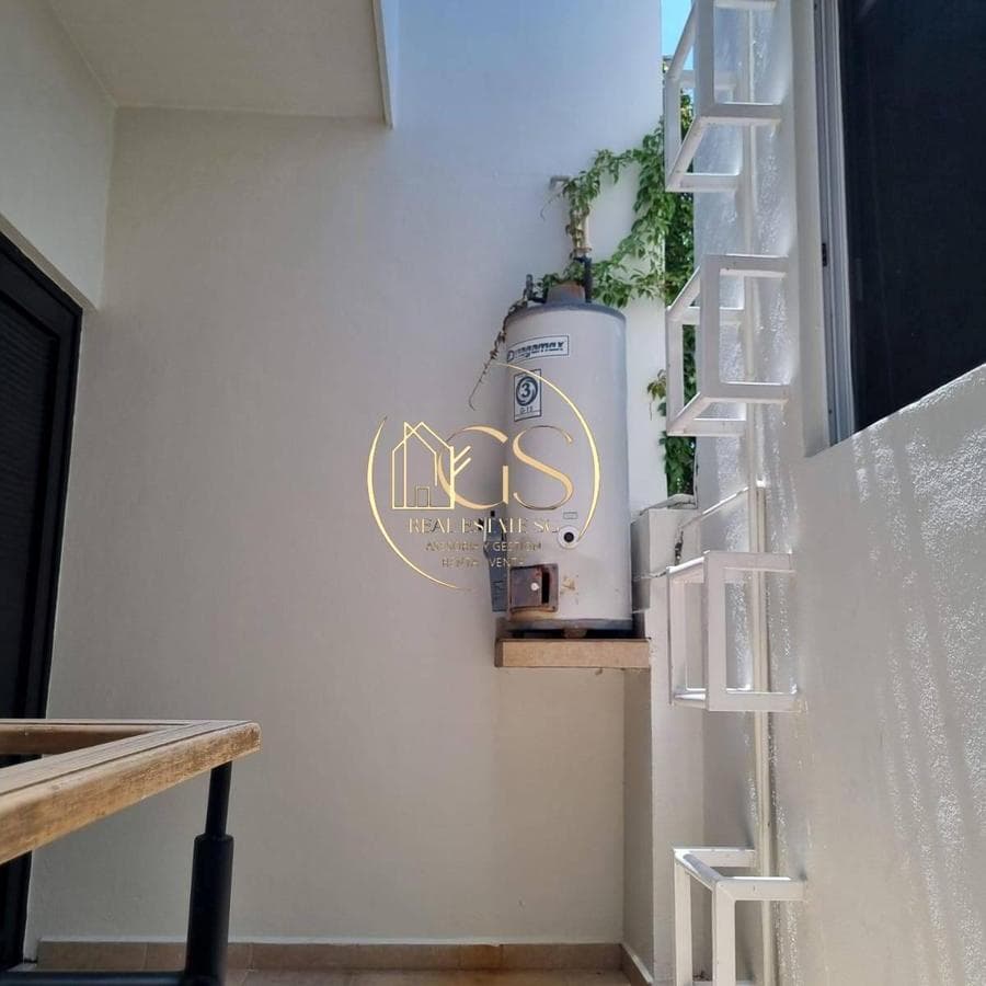 HOUSE FOR SALE IN PALMA REAL WITH LOFT IN CELAYA