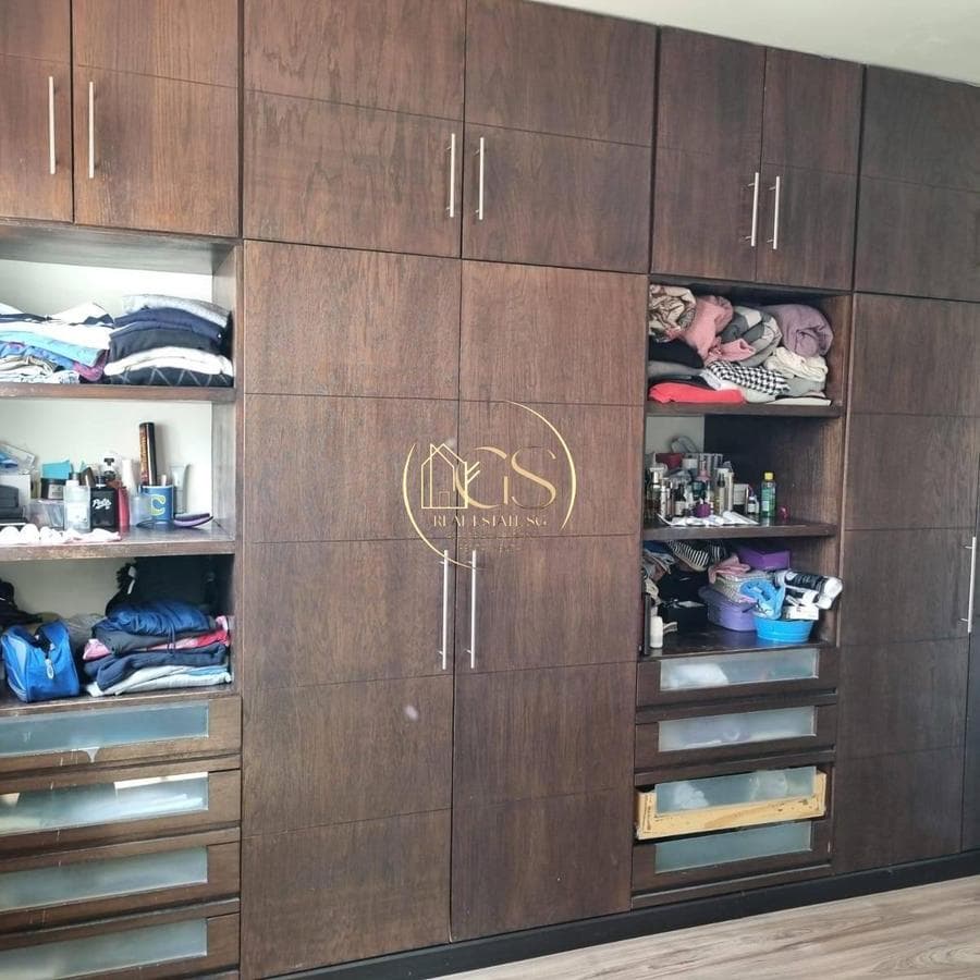 HOUSE FOR SALE IN PALMA REAL WITH LOFT IN CELAYA