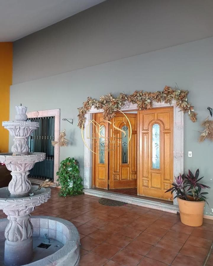 HOUSE FOR SALE IN PRADERAS DE A HACIENDA, CELAYA