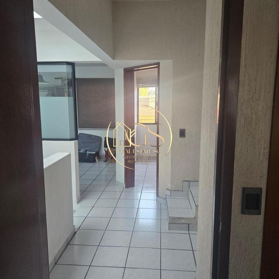 HOUSE FOR SALE IN JARDINES DEL SUR, CELAYA
