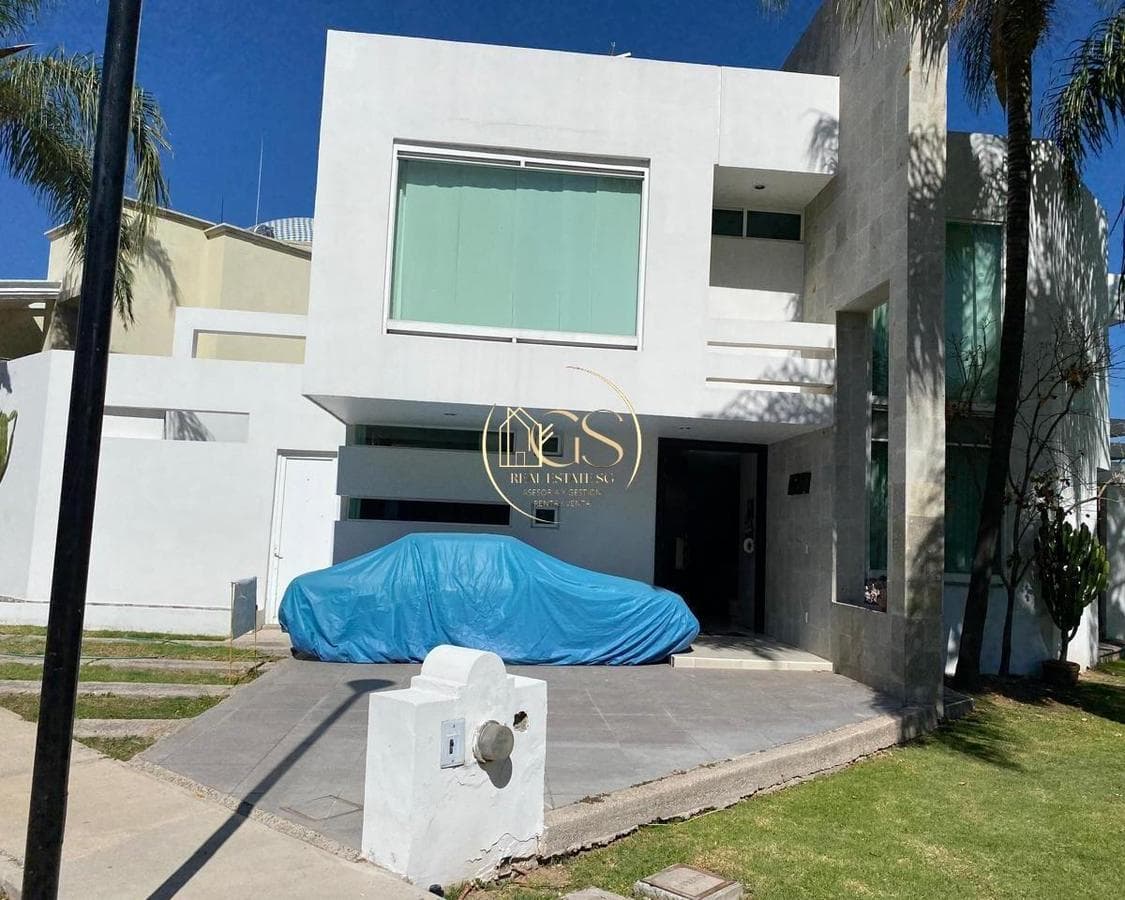 HOUSE FOR SALE IN RIBERAS DEL CAMPESTRE, CELAYA