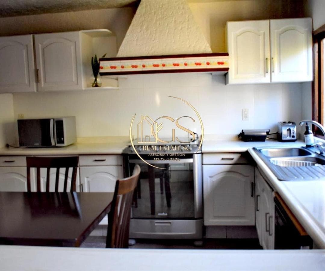HOUSE FOR SALE IN PRADERAS DE LA HACIENDA, CELAYA