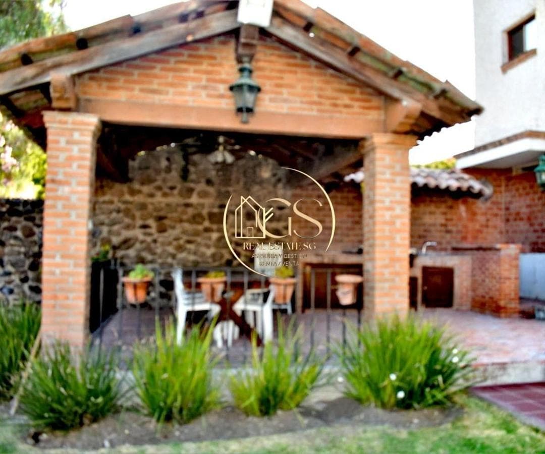 HOUSE FOR SALE IN PRADERAS DE LA HACIENDA, CELAYA
