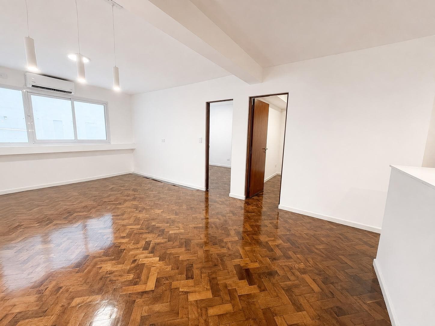 3-ROOM APARTMENT FOR RENT IN RECOLETA WITH GARAGE