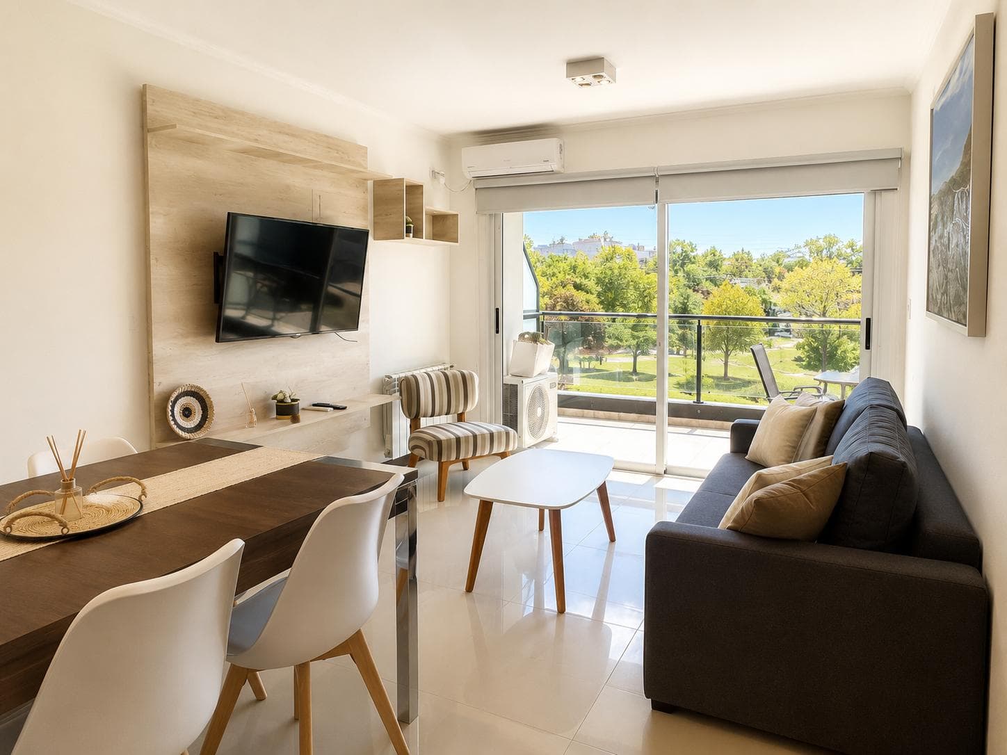 Apartment in Veneto Village