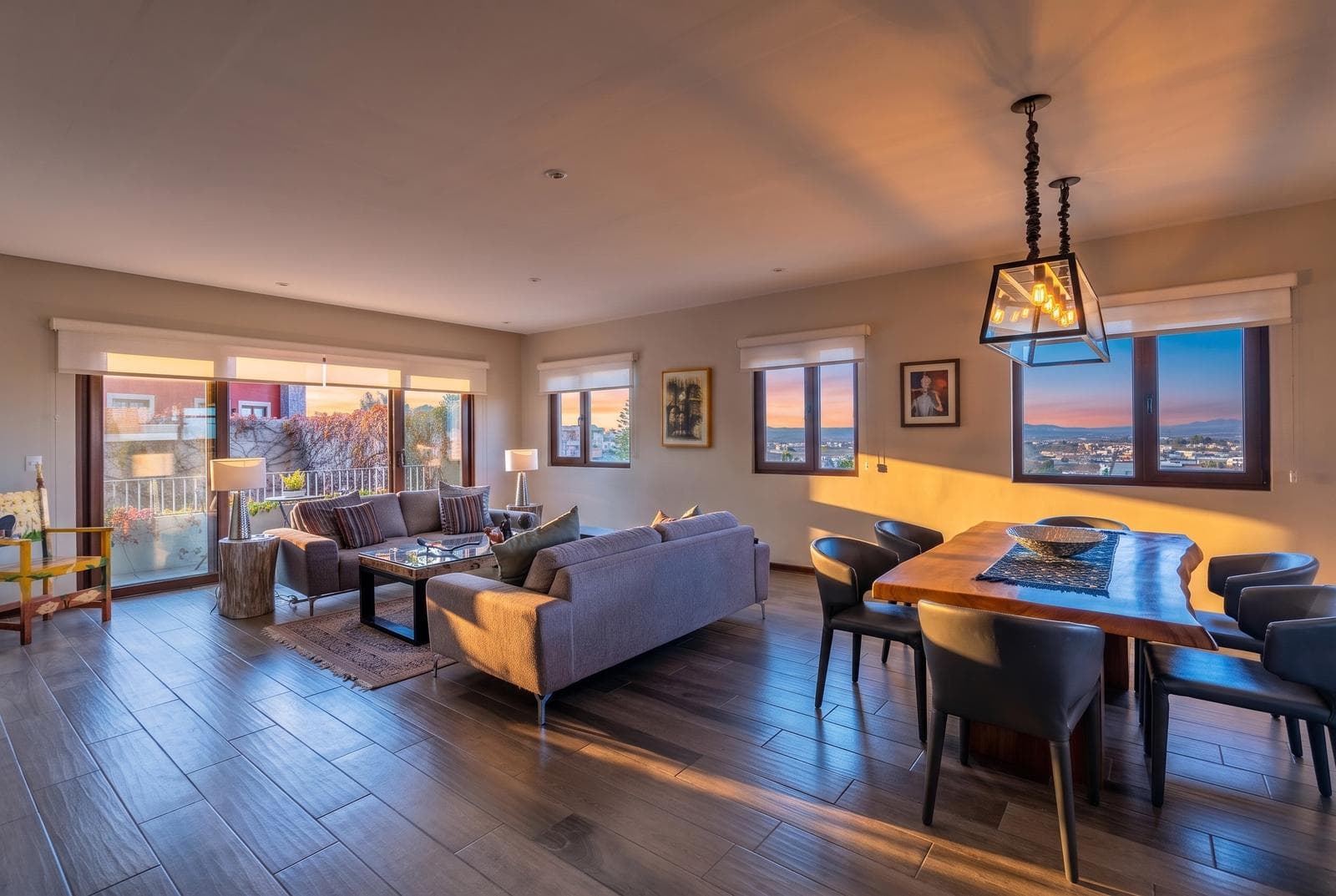 Casa Puesta de Sol | Contemporary Mexican Style and 360° Rooftop in San Miguel