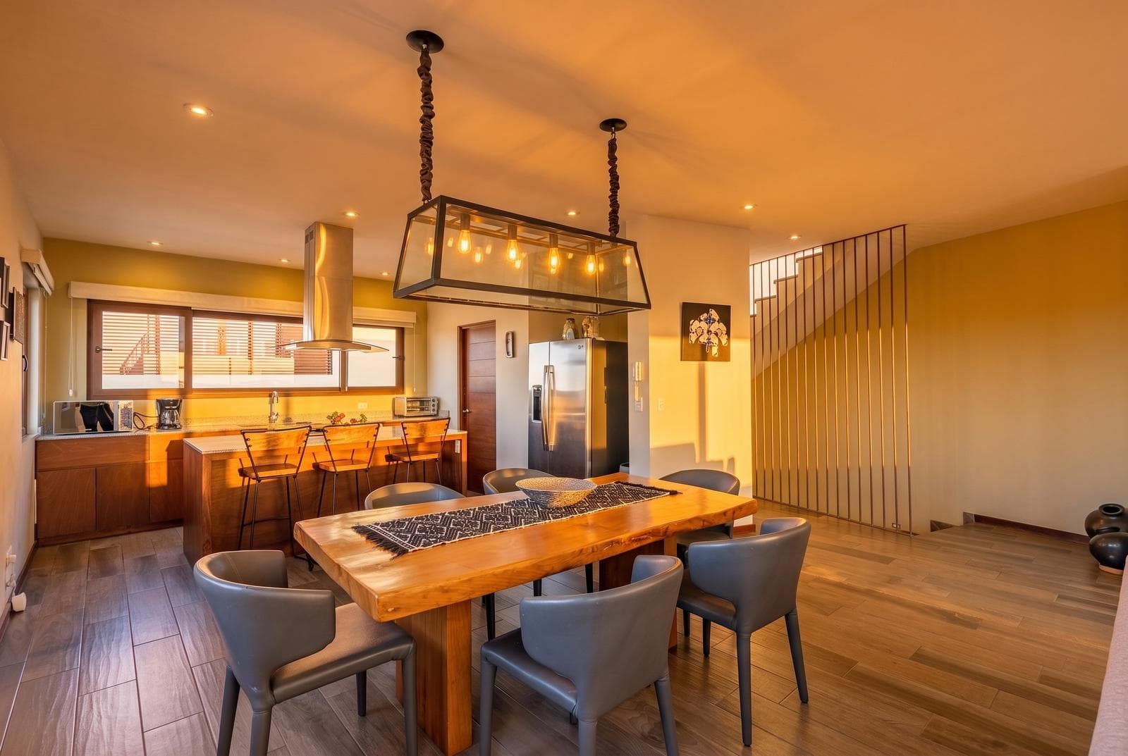 Casa Puesta de Sol | Contemporary Mexican Style and 360° Rooftop in San Miguel