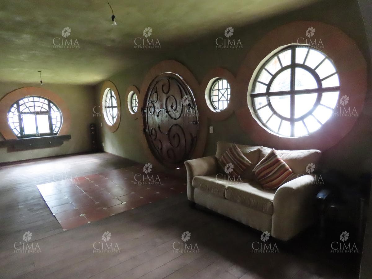 VENTA CASA TIPO HOBBIT - V182