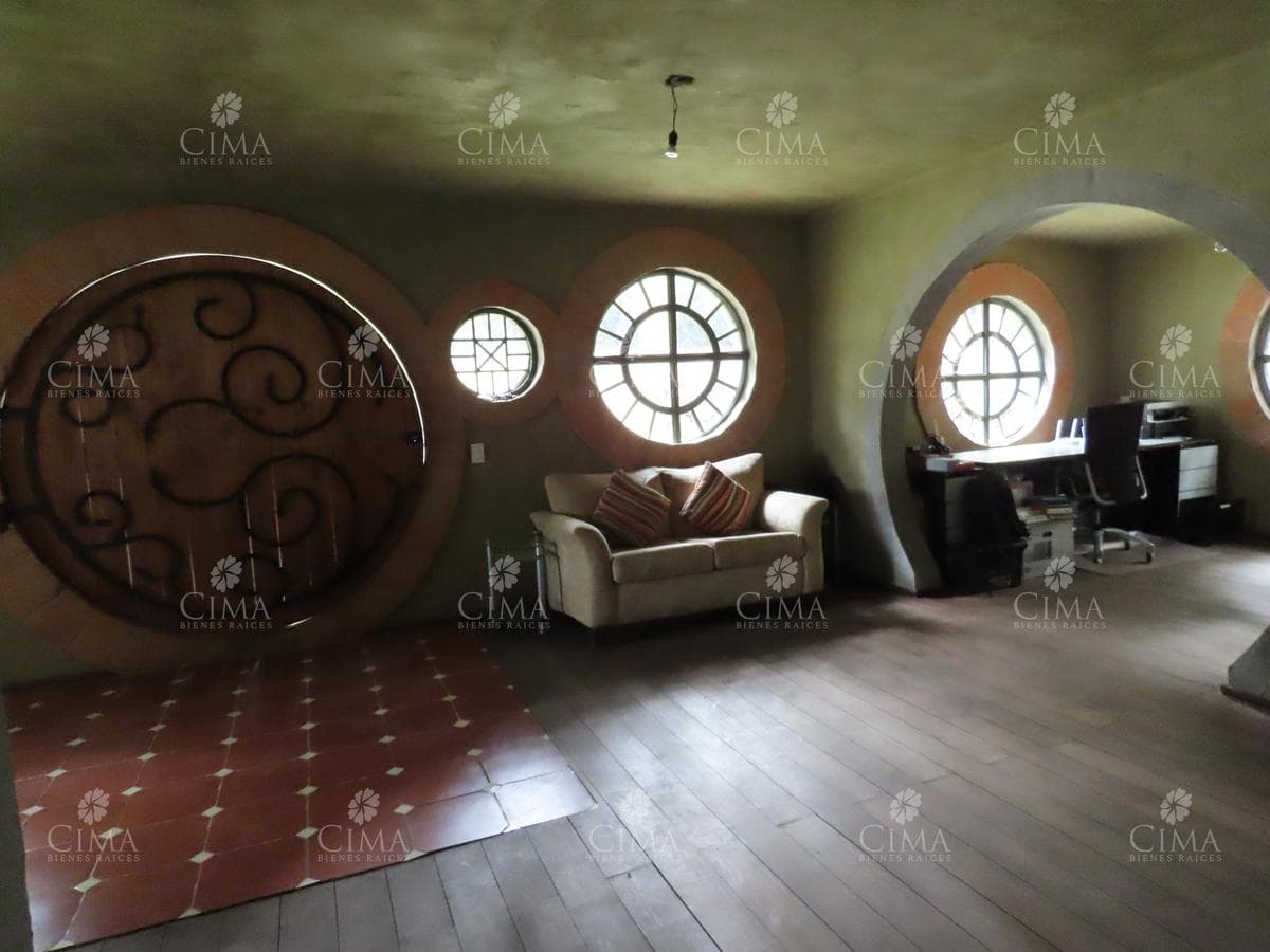 VENTA CASA TIPO HOBBIT - V182