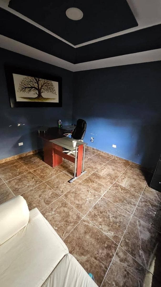 Commercial Warehouse with Offices, Screening Room, Storage Area, and Roof Garden in Echeveste