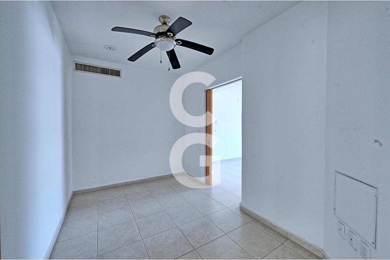 Apartment for Rent in Cancún in the Residencial Mediterraneé Complex with a Terrace and 3 Bedrooms