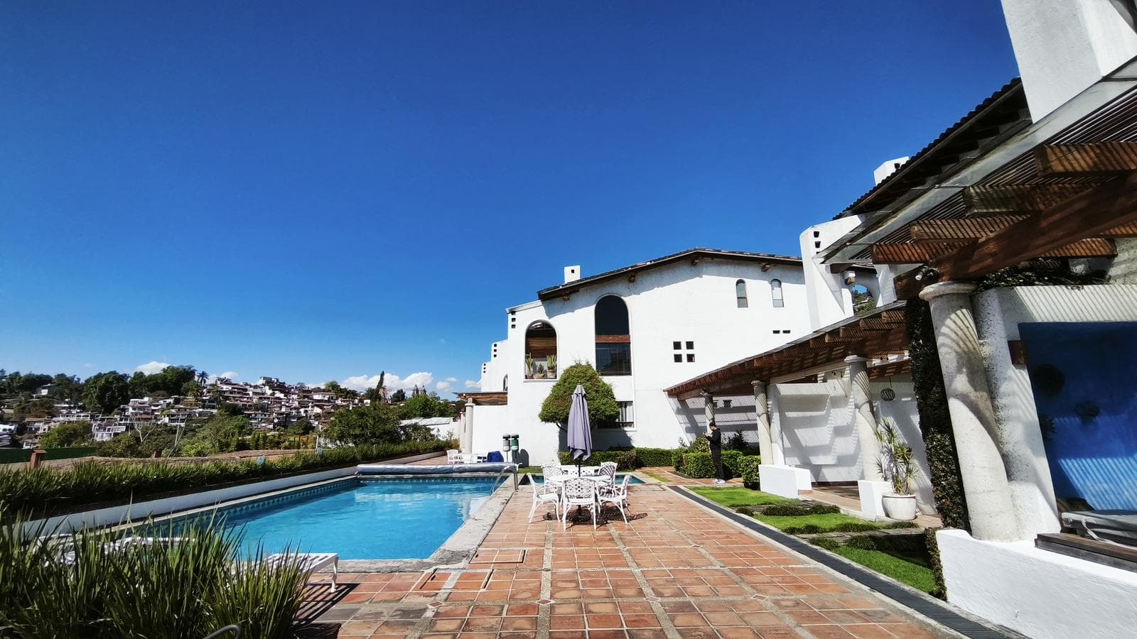 House for Rent with a Lake View in Valle de Bravo