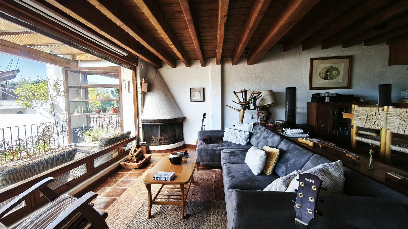 House for Rent with a Lake View in Valle de Bravo