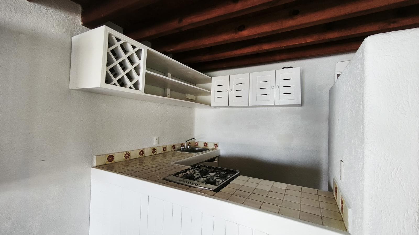 House for Rent with a Lake View in Valle de Bravo