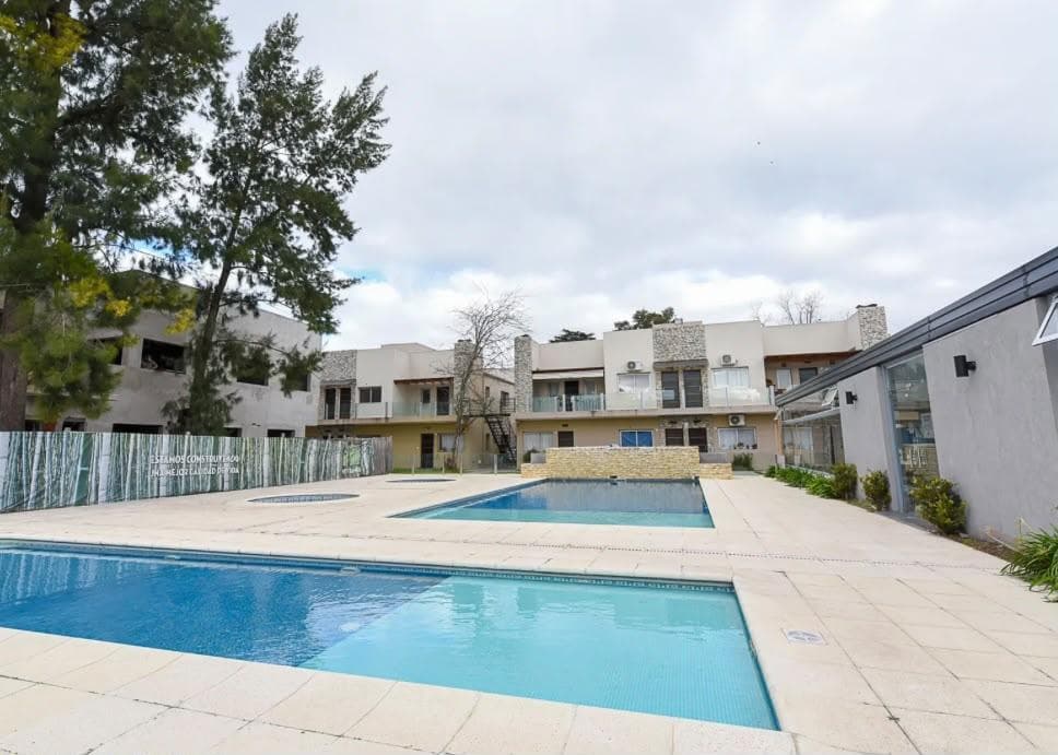 3-room apartment for sale with garage (ground floor with office; could be converted into a 4th room) in Canning