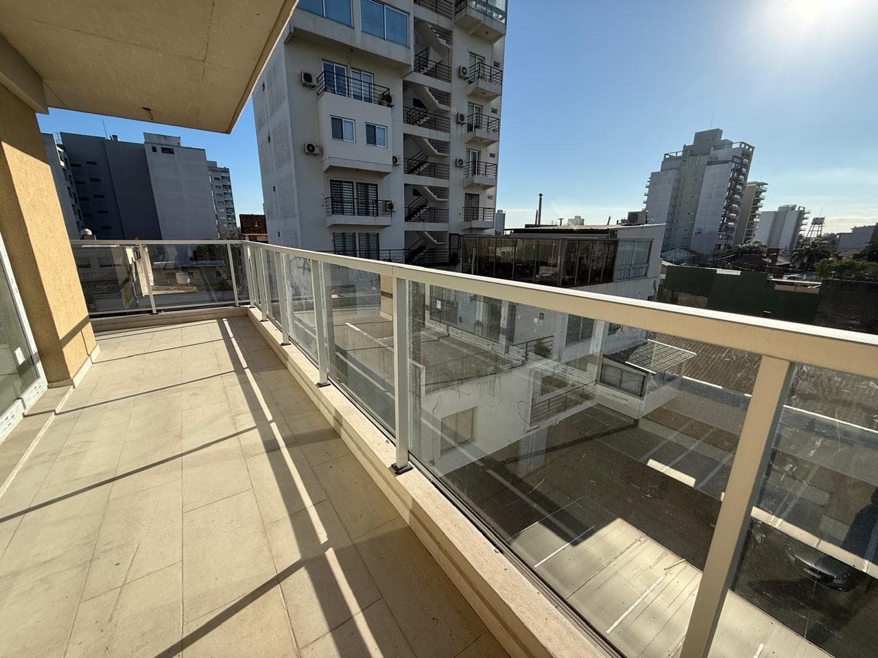 Brand-new 2-room apartment for sale in downtown Berazategui
