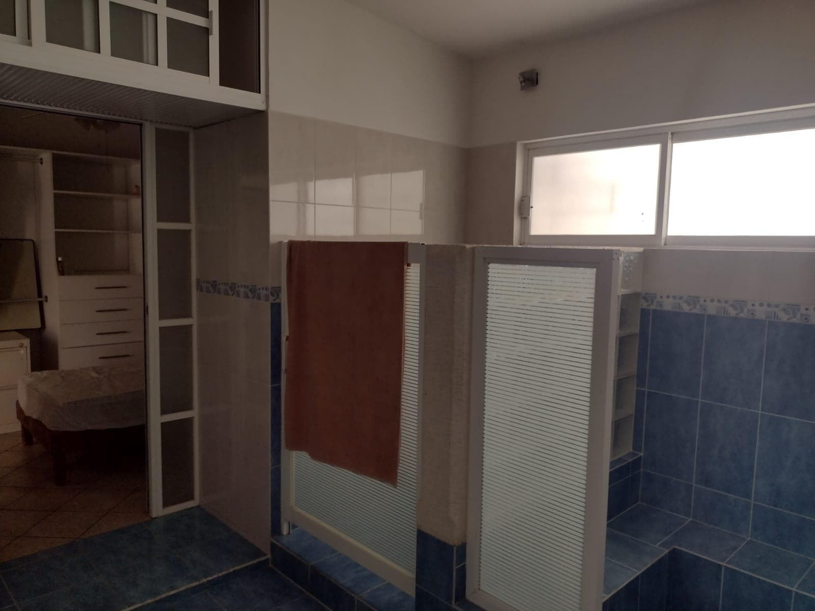 Single-story house for sale in Flores del Valle, Veracruz, very close to the Mexican Army