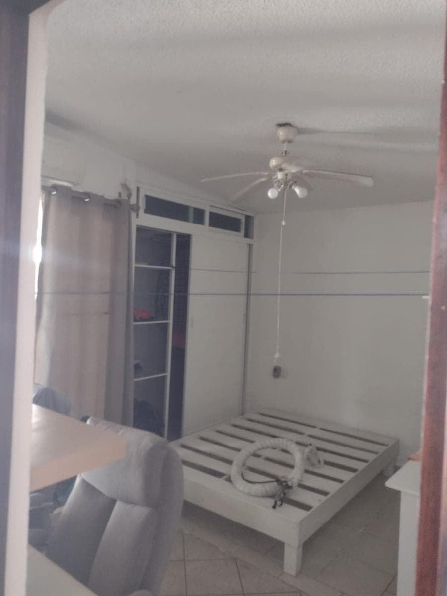 Single-story house for sale in Flores del Valle, Veracruz, very close to the Mexican Army
