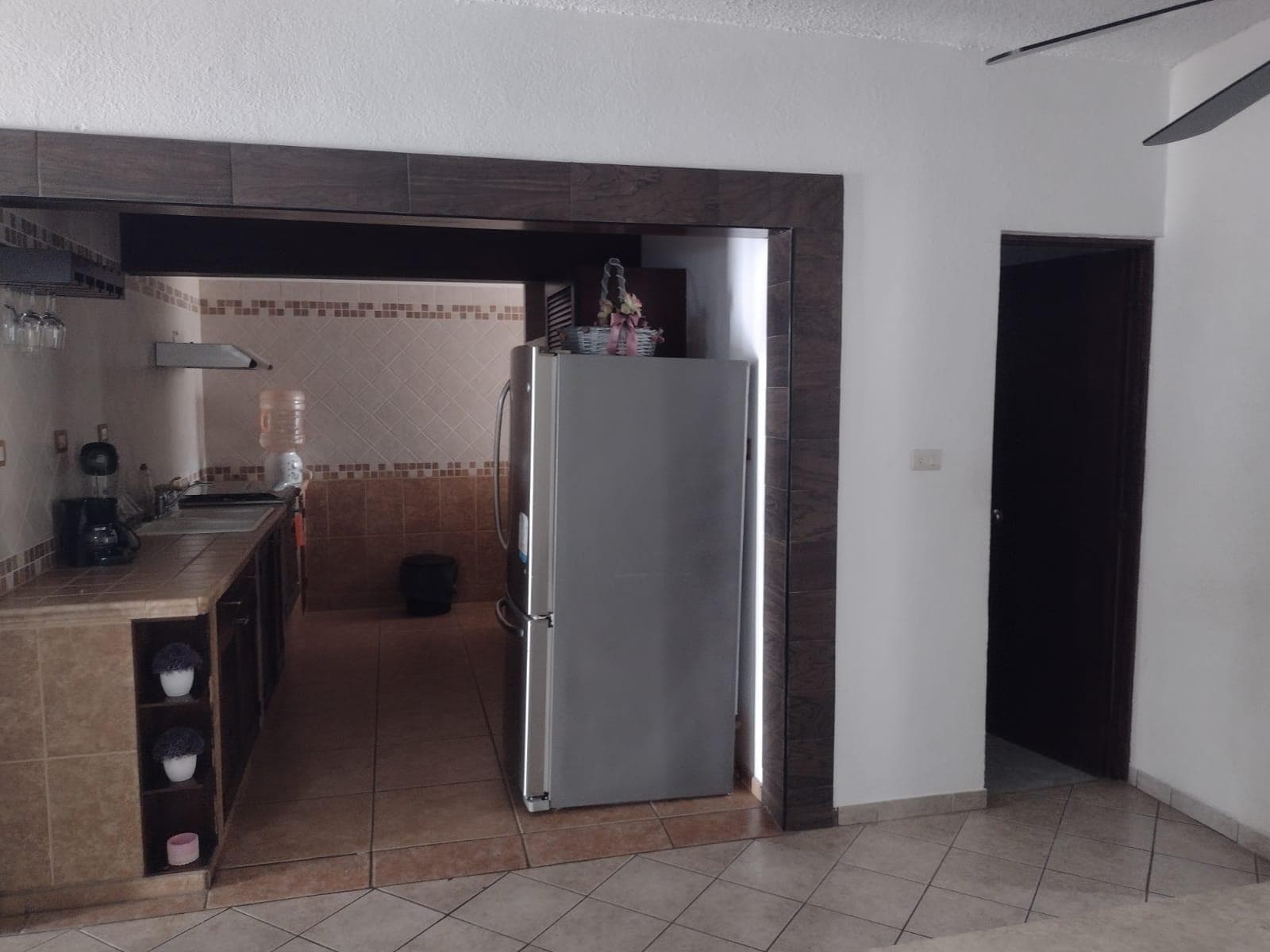 Single-story house for sale in Flores del Valle, Veracruz, very close to the Mexican Army