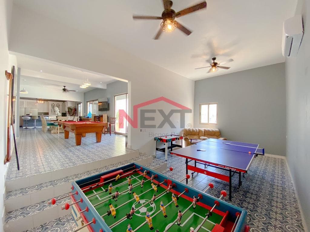 HOUSE FOR SALE IN VILLA CALIFORNIA