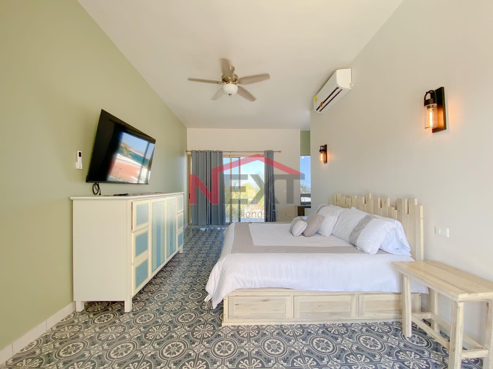 HOUSE FOR SALE IN VILLA CALIFORNIA