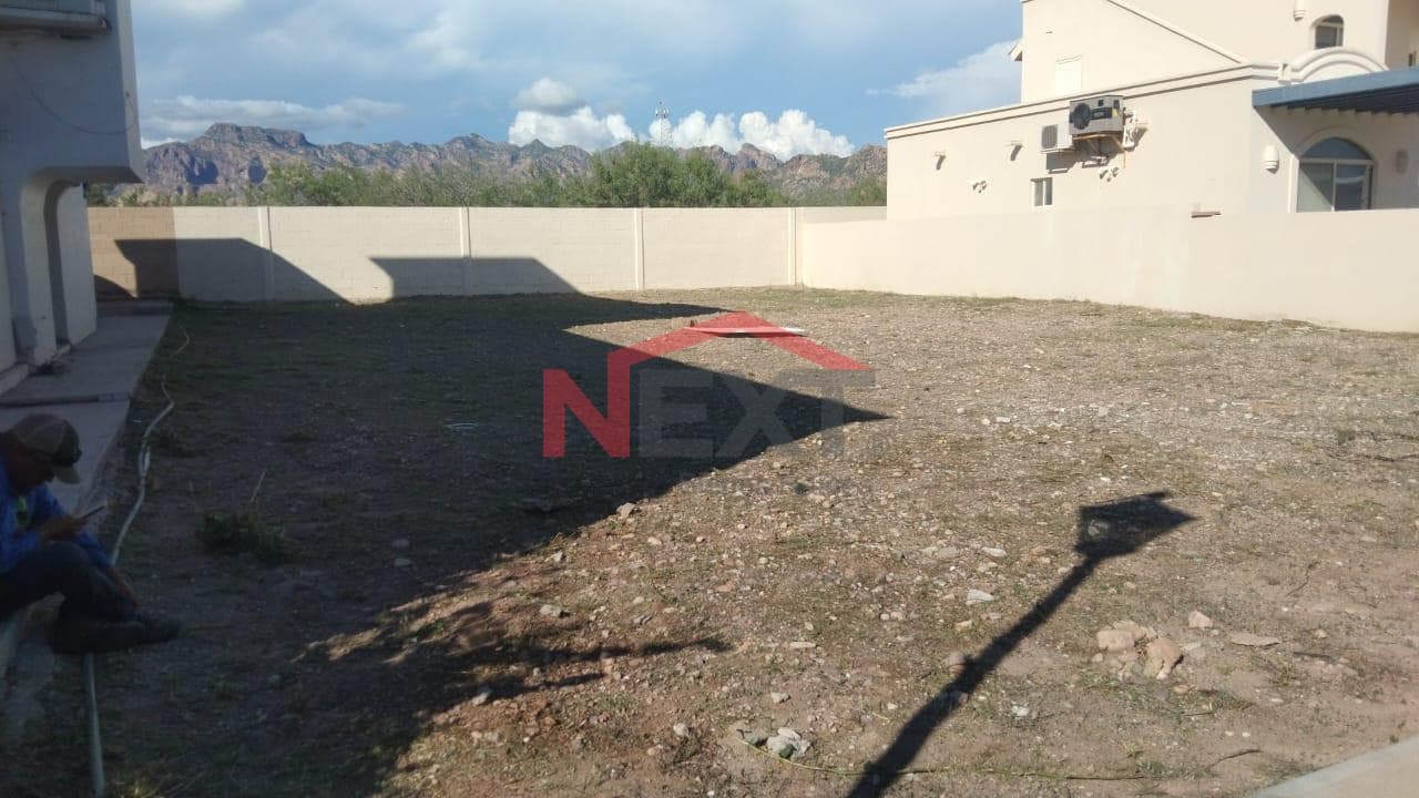 LAND FOR SALE ON THE COAST