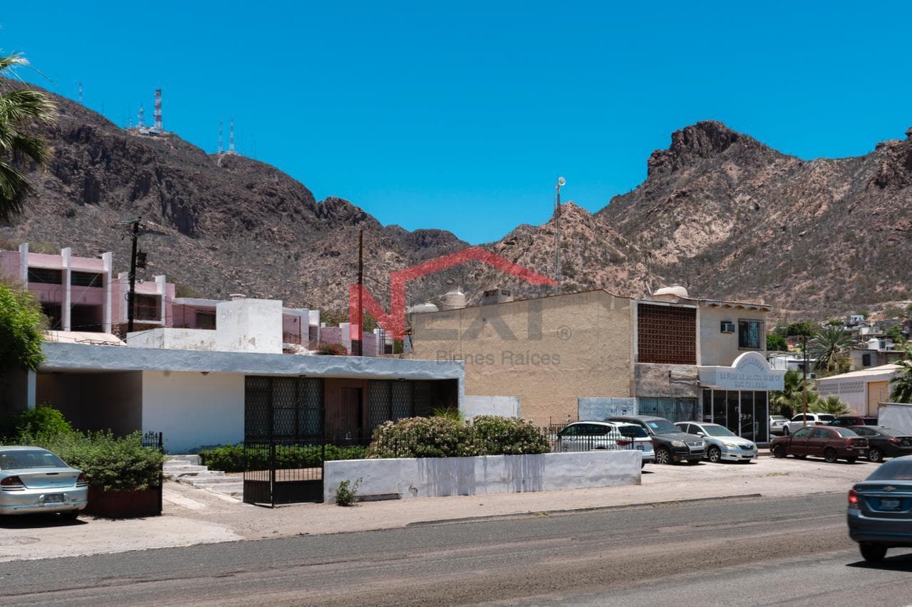 HOUSE FOR SALE IN GUAYMAS