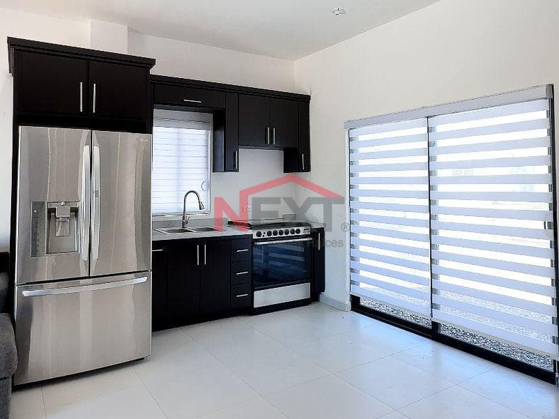 HOUSE FOR RENT IN SAN CARLOS