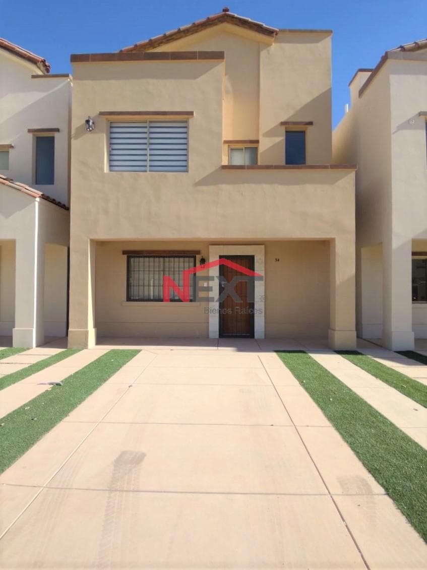 HOUSE FOR RENT IN REAL DE CASTILLA