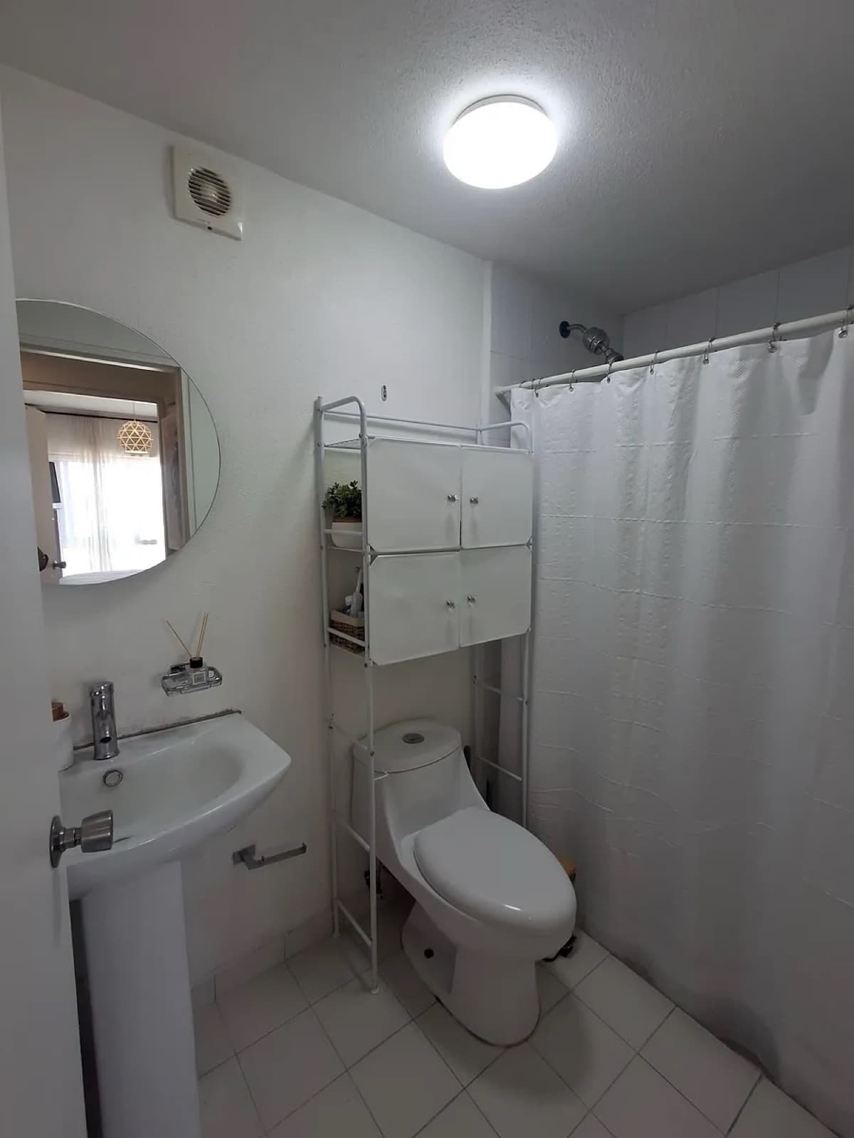 Furnished Rental in Clavería, 15 Minutes from Polanco