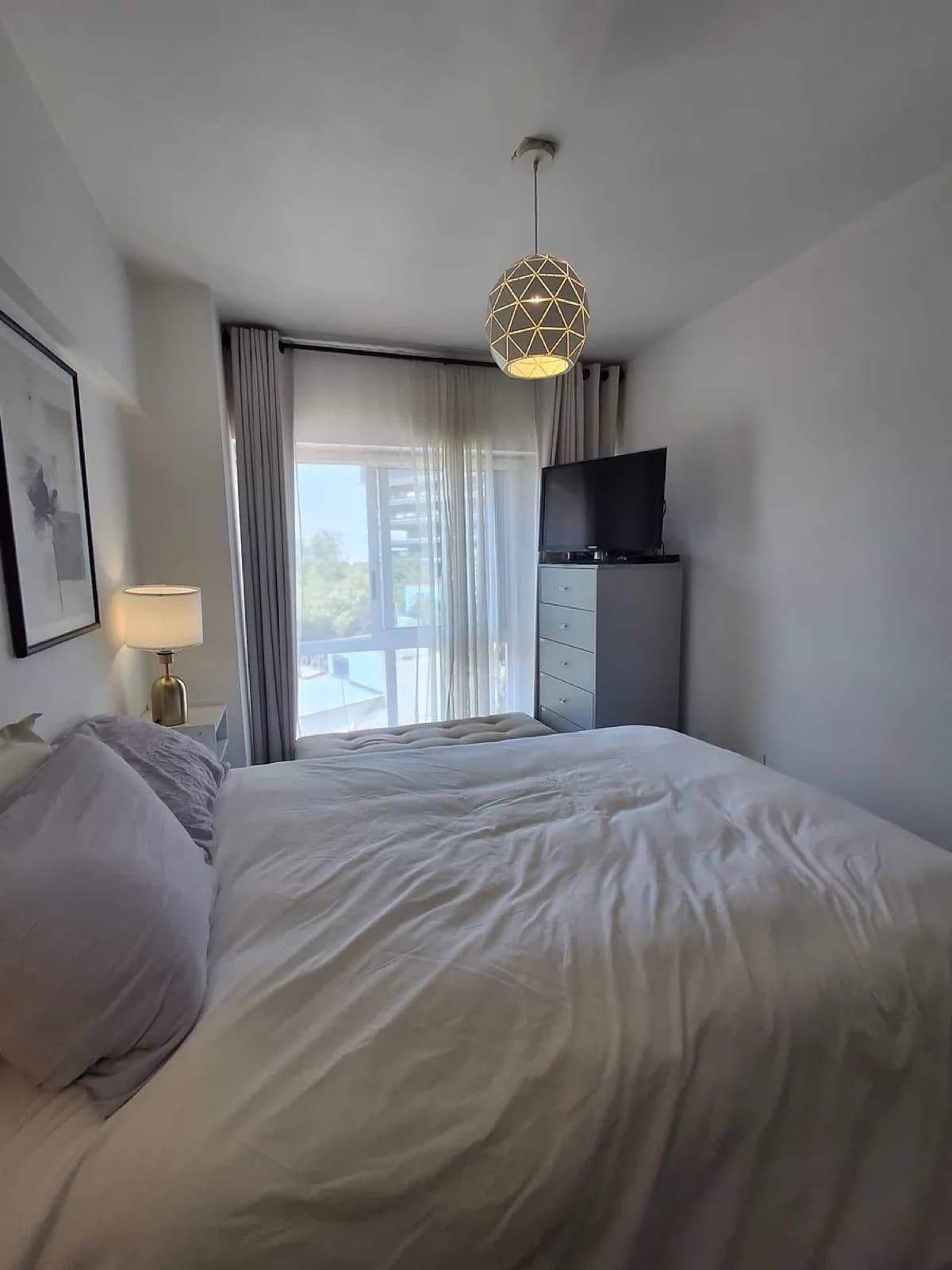 Furnished Rental in Clavería, 15 Minutes from Polanco