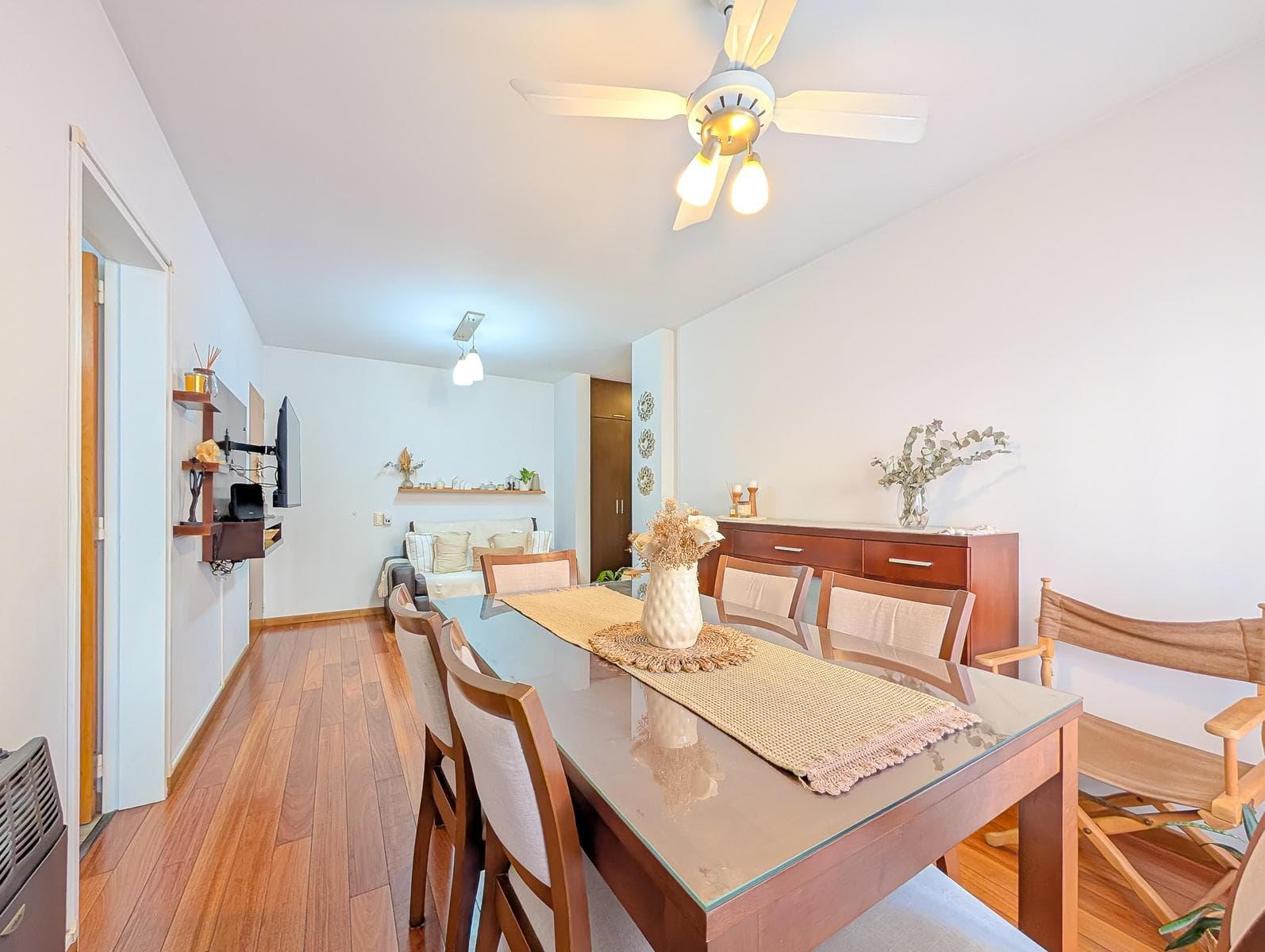 2-BEDROOM APARTMENT FOR SALE WITH BALCONY, PARAGUAY 1500, DOWNTOWN ROSARIO