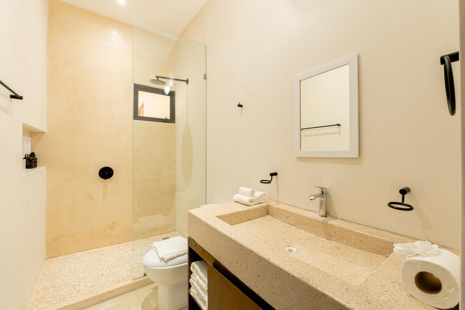 4-BEDROOM LOCK-OFF HOME FOR SALE IN TULUM WITH PRIVATE POOL, MAKI 19