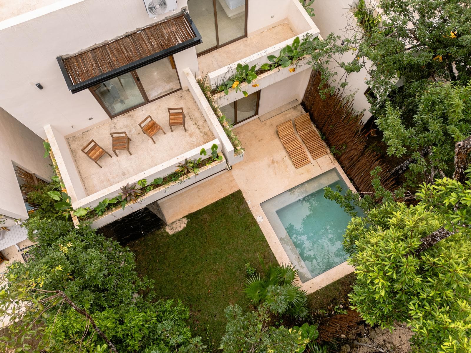 4-BEDROOM LOCK-OFF HOME FOR SALE IN TULUM WITH PRIVATE POOL, MAKI 19
