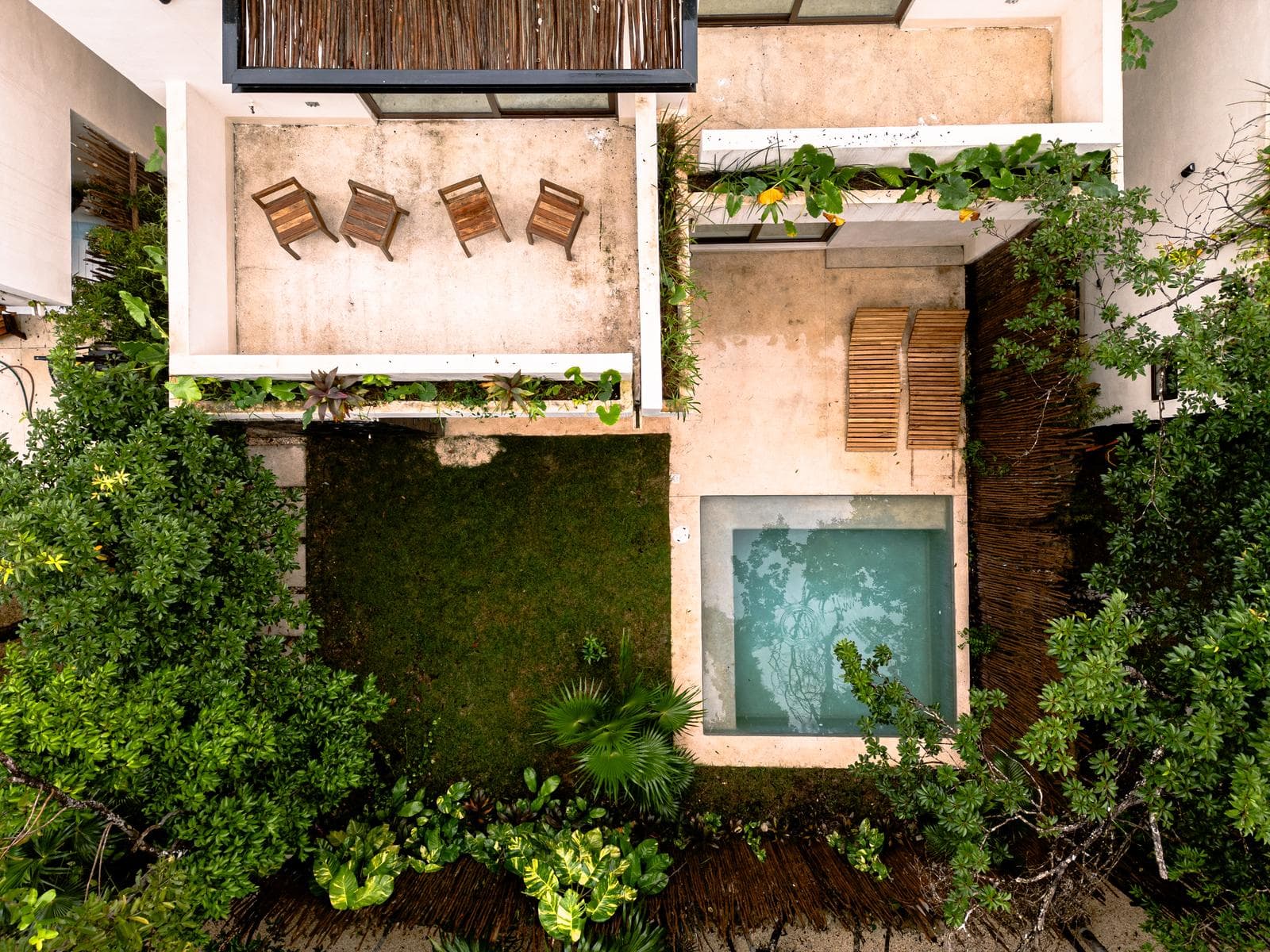 4-BEDROOM LOCK-OFF HOME FOR SALE IN TULUM WITH PRIVATE POOL, MAKI 19