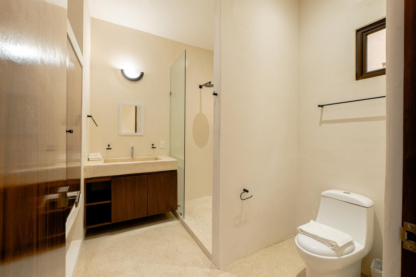 4-BEDROOM LOCK-OFF HOME FOR SALE IN TULUM WITH PRIVATE POOL, MAKI 19