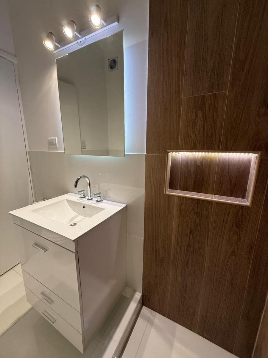 3-Bedroom Apartment with 2 Patios