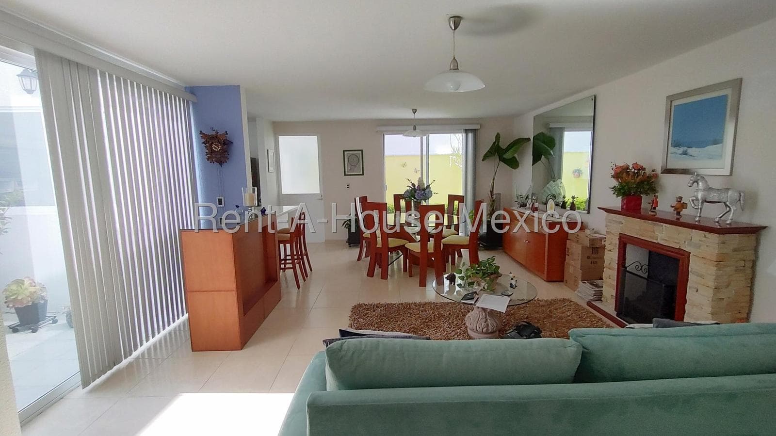 House for Sale in Lomas del Marqués – Villas Palmira. Optional Bedroom on the Ground Floor