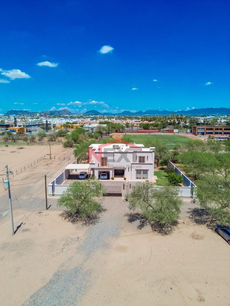 HOUSE FOR SALE AT THE HACIENDA DEL SOL EQUESTRIAN CLUB