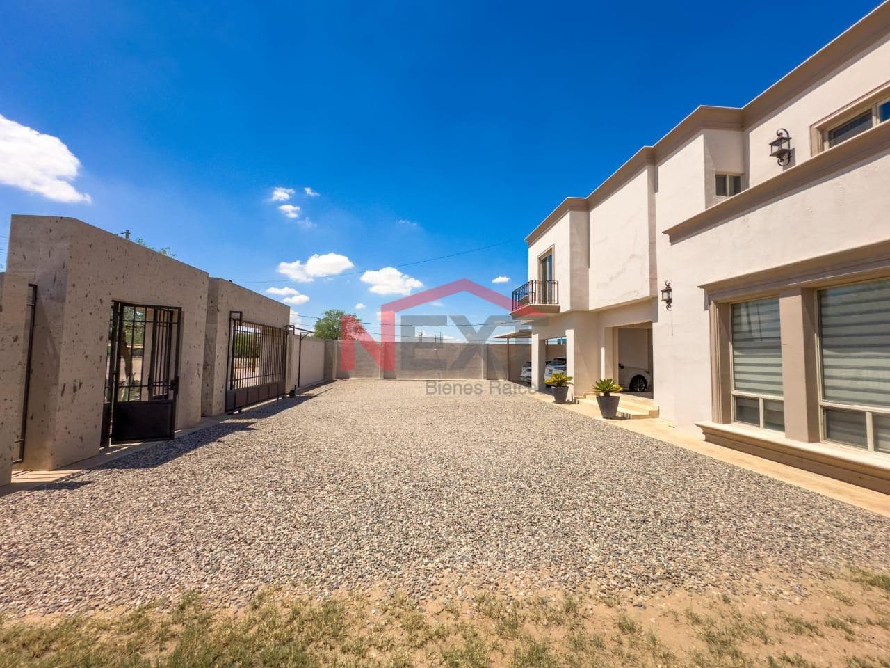 HOUSE FOR SALE AT THE HACIENDA DEL SOL EQUESTRIAN CLUB