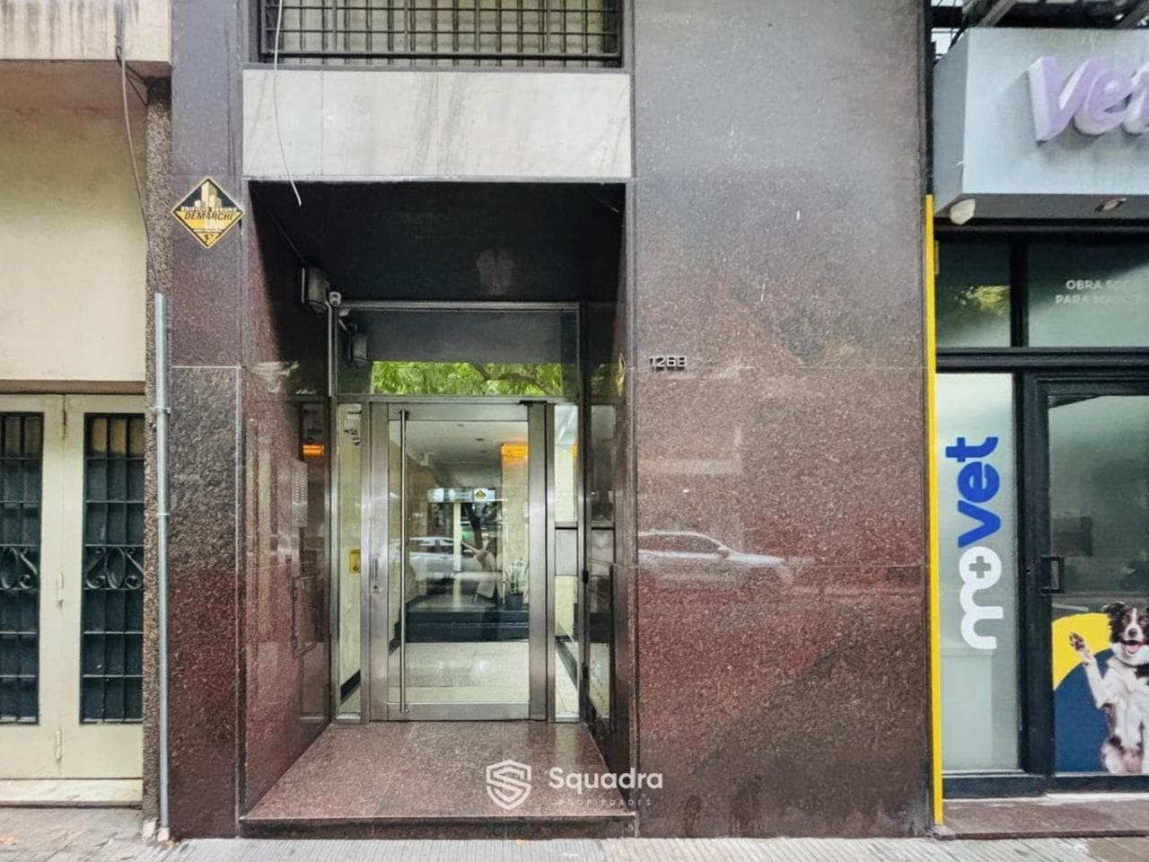 FOR SALE - Commercial office for professional use - Downtown area, Rosario.