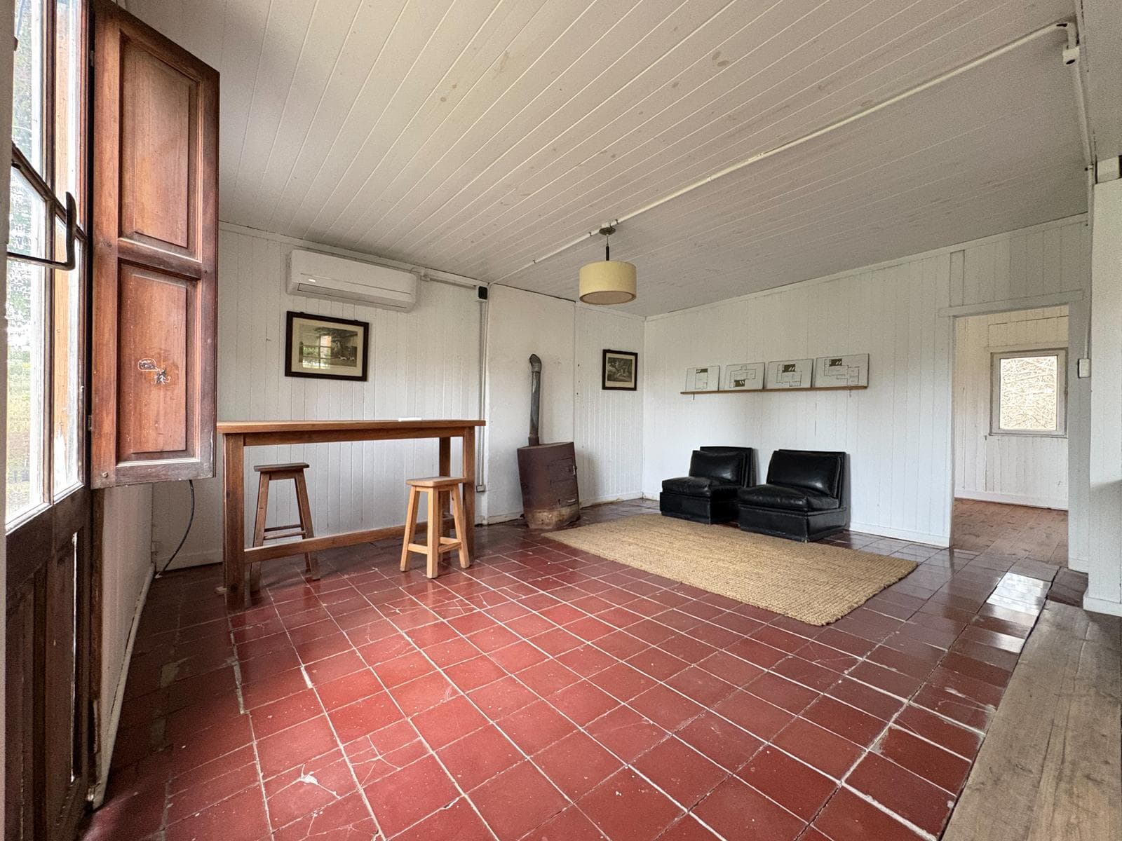 House for Sale (Needs Renovation), 2 Bedrooms with Garden, 200 Rio Hondo, Santa Clara, Manzanares.