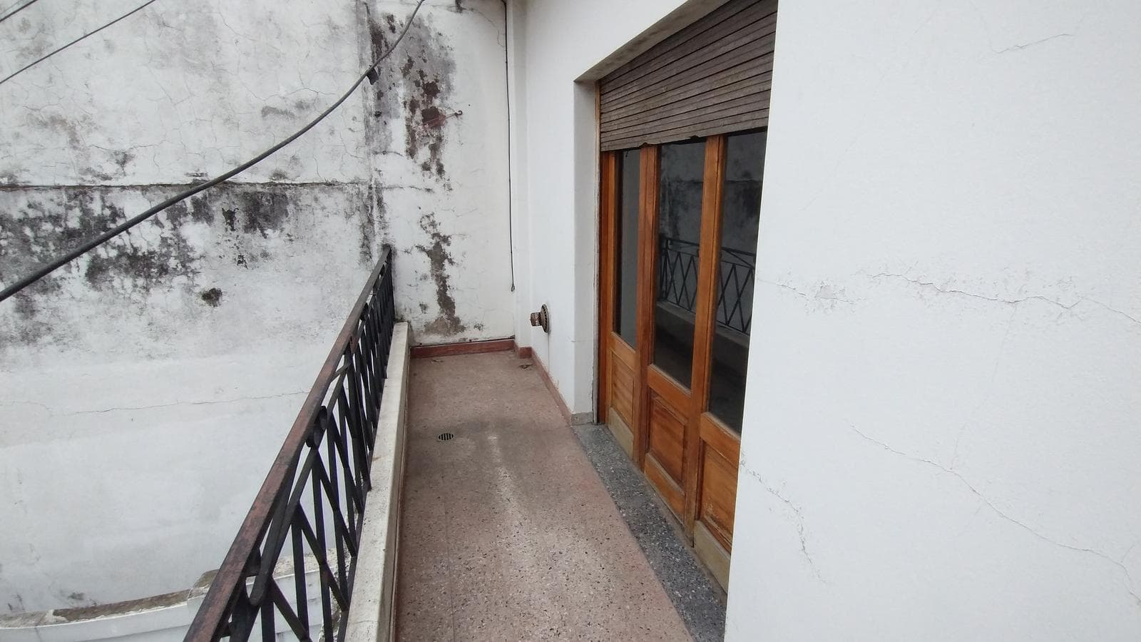 FOR SALE: 3-Bedroom Penthouse with Private Terrace in Villa Lugano