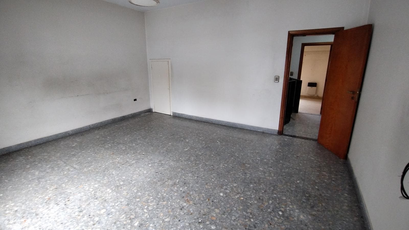 FOR SALE: 3-Bedroom Penthouse with Private Terrace in Villa Lugano