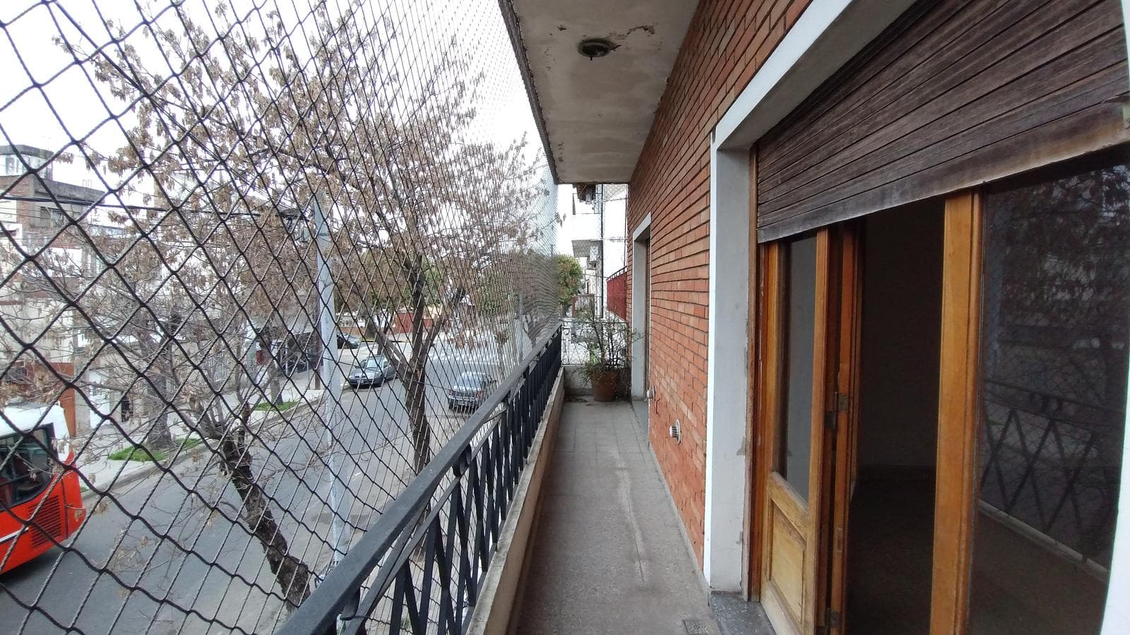 FOR SALE: 3-Bedroom Penthouse with Private Terrace in Villa Lugano