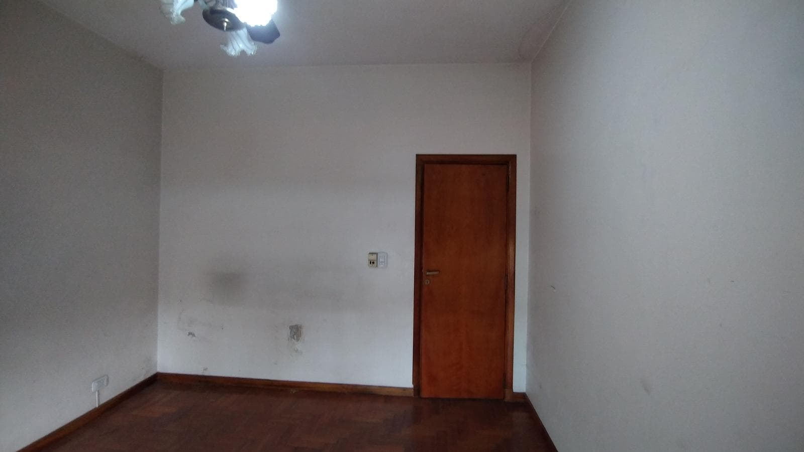 FOR SALE: 3-Bedroom Penthouse with Private Terrace in Villa Lugano