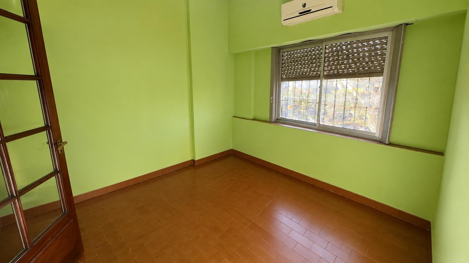 PH in Flores: 5-room unit for sale, financing available